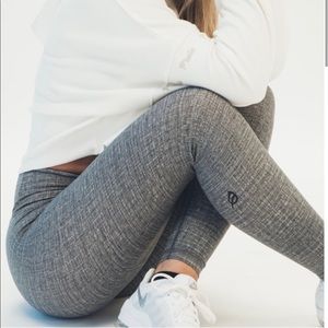 P’tula Tinsel Legging 23” Medium